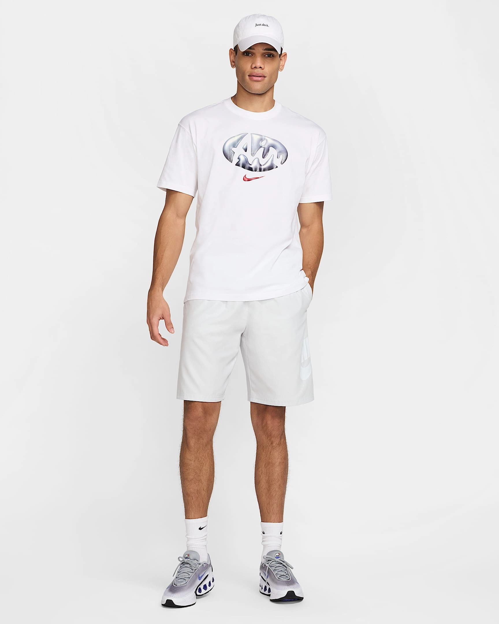 Nike Max90: Stilig komfort for din aktive hverdag.