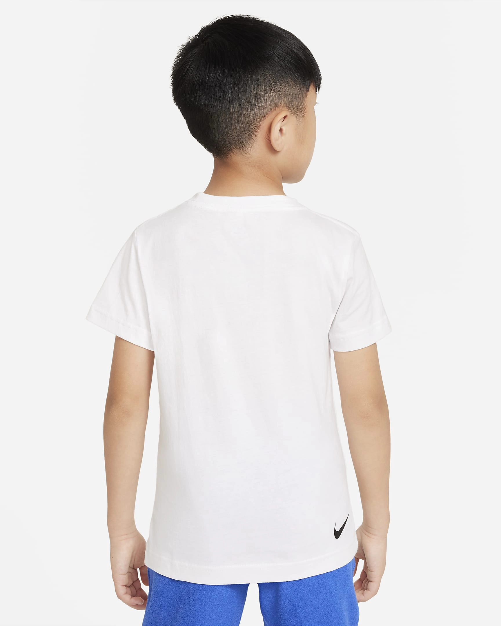 Nike ACG T-skjorte for små eventyrere: Klar for lek i all slags vær!